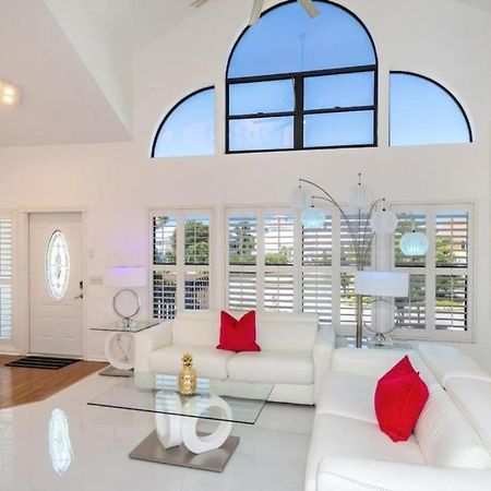 Blue Lagoon Estate Fort Myers Beach Dış mekan fotoğraf