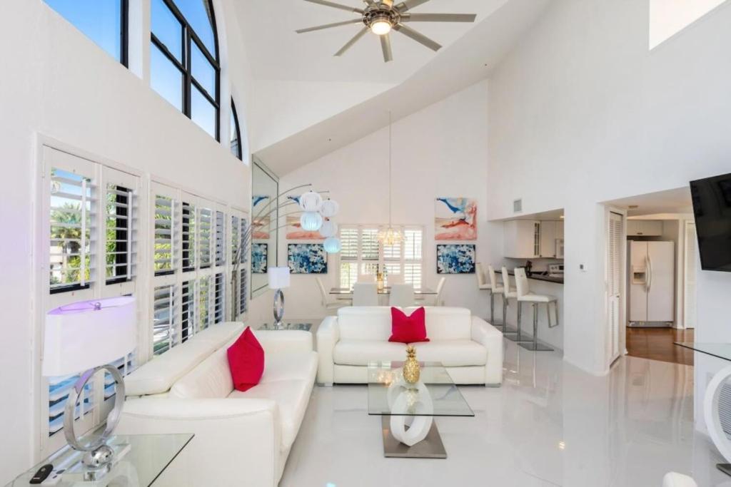 Blue Lagoon Estate Fort Myers Beach Dış mekan fotoğraf