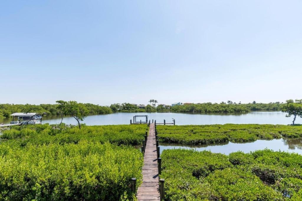 Blue Lagoon Estate Fort Myers Beach Dış mekan fotoğraf